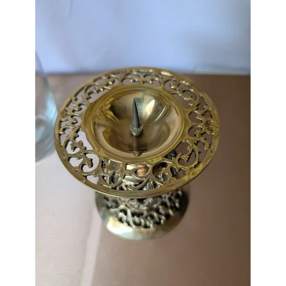 Vintage Ornate Brass Candleholder Candlestick Holder Home Decor Taiwan Made - Picture 3 of 6